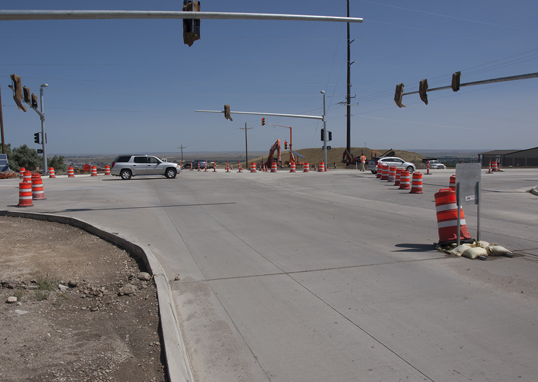 /files/live/sites/wydot/files/shared/District_2/District%202%20Photos/Wyo%20Blvd%20at%20Mtn%20Road.jpg