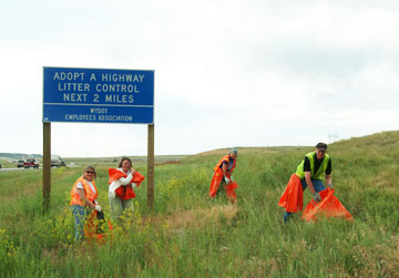 /files/live/sites/wydot/files/shared/Public%20Affairs/Adopt-A-Highway/Adopt-A-Highway%20volunteers.jpg