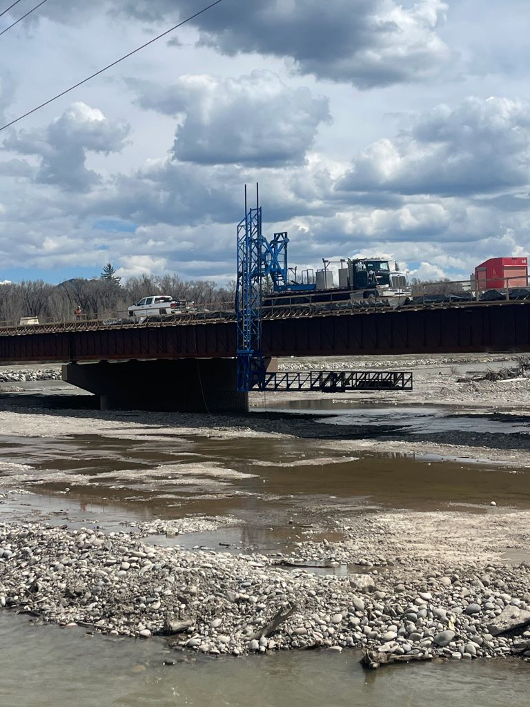 May8 Snake River bridge.jpg