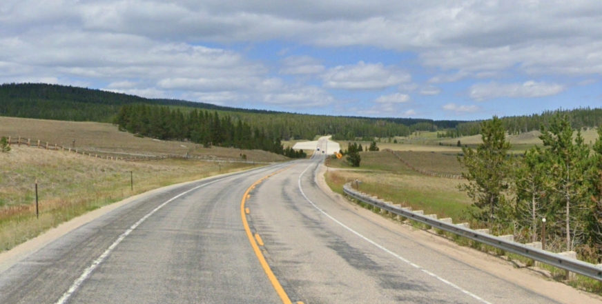 A photo of US Highway 16 near Pole Creek