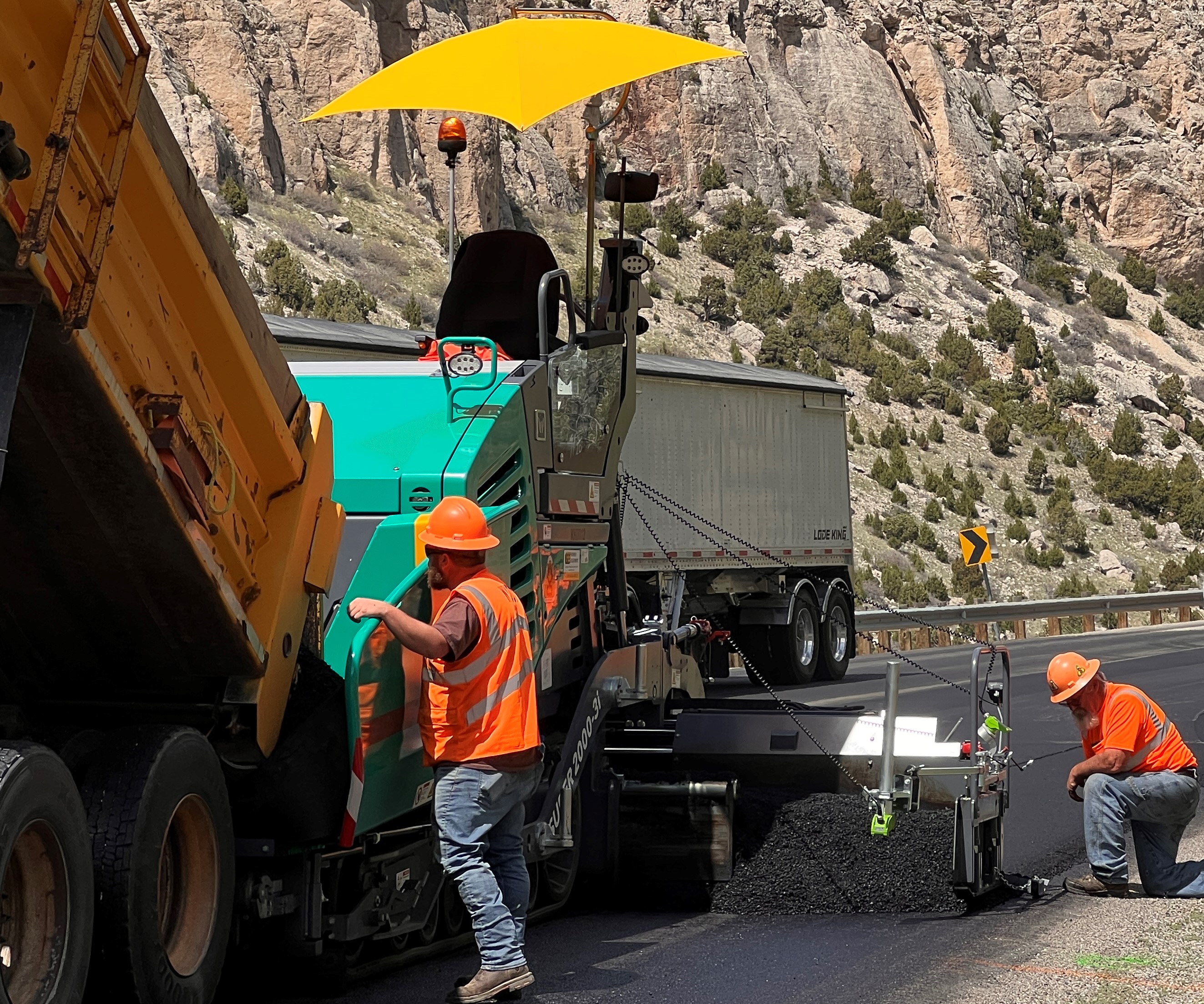 Paving Wind River Canyon 3 5-16-2023.jpg